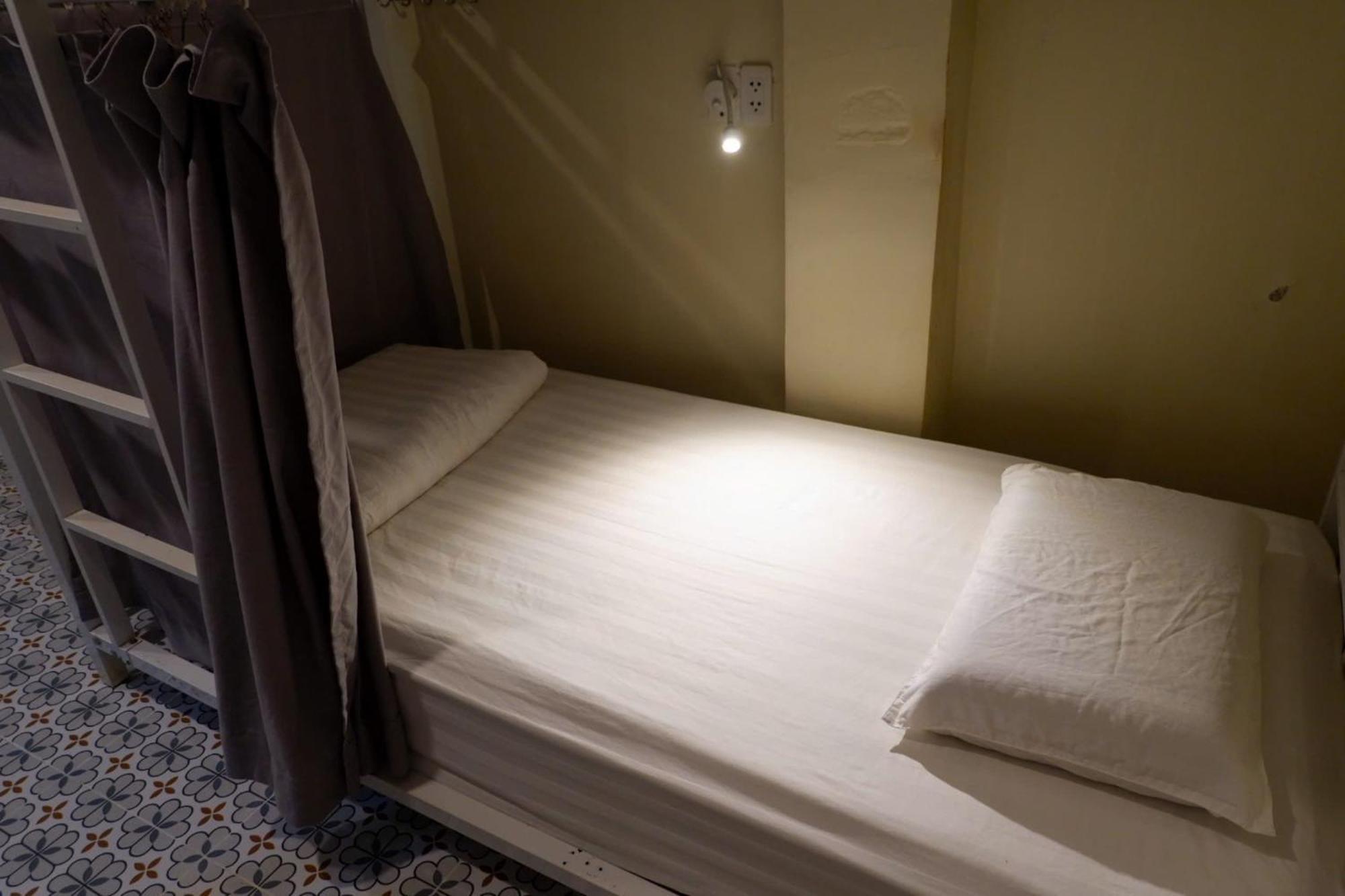 Vy Da Backpacker Hostel Ho Chi Minh City Exterior photo