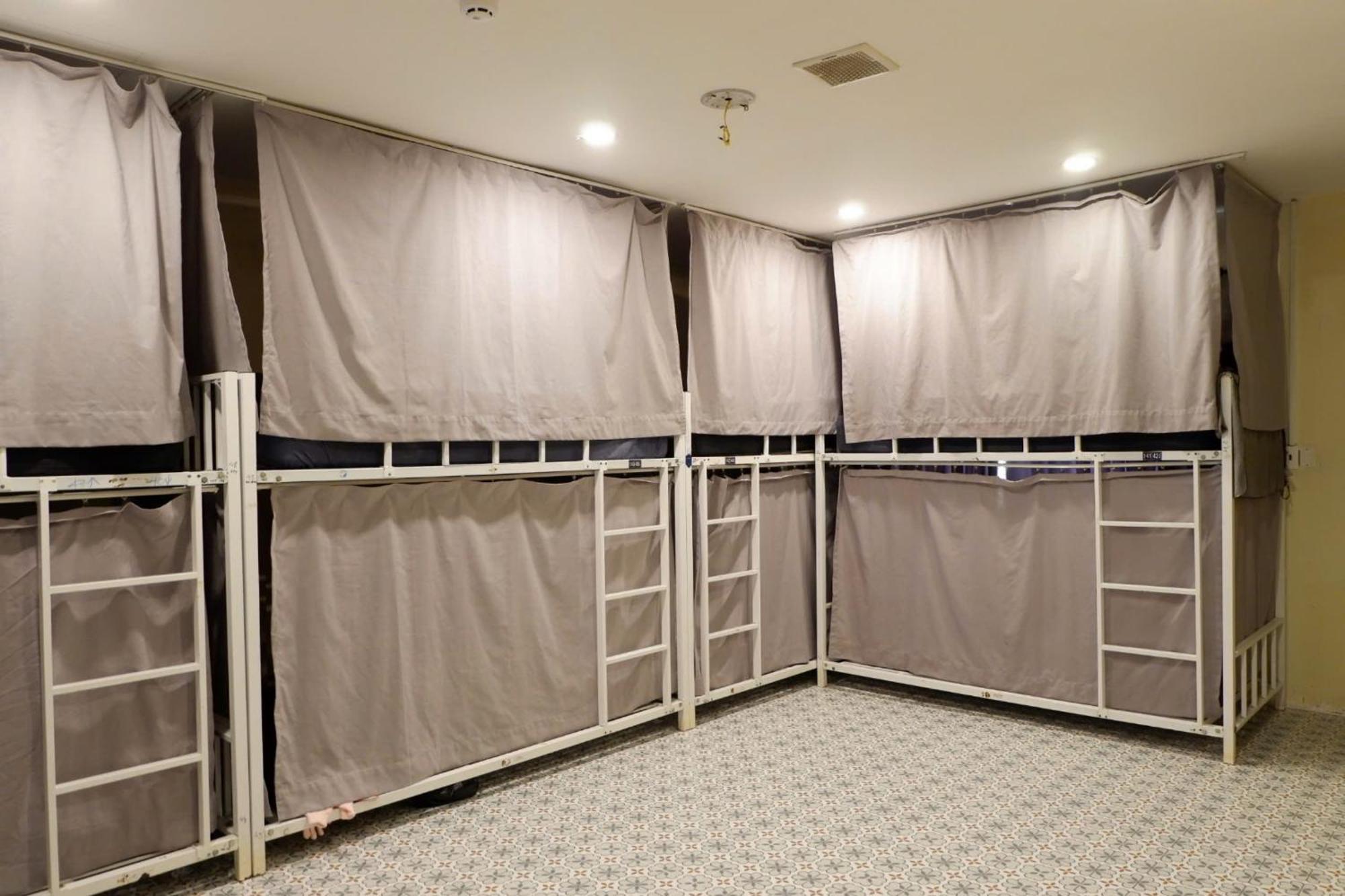 Vy Da Backpacker Hostel Ho Chi Minh City Exterior photo